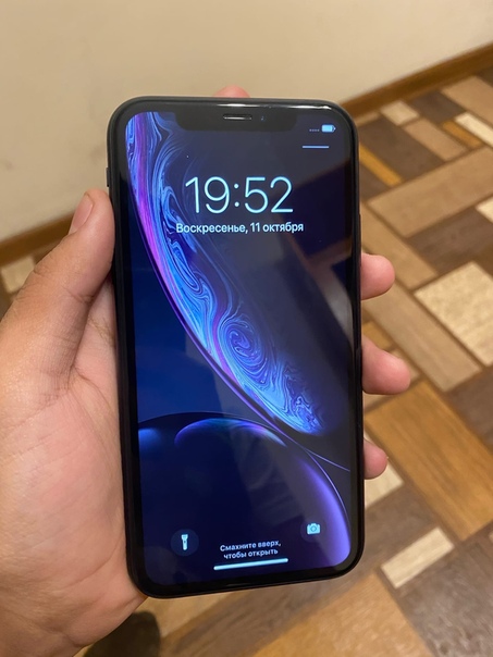 Apple iPhone XR 64 ГБ