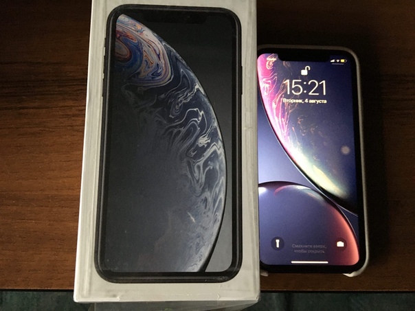 Apple iPhone XR 64 ГБ