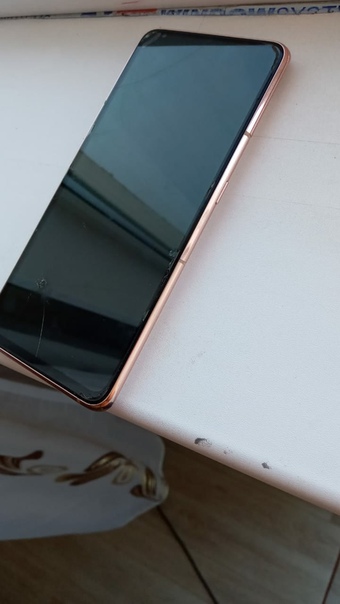 Samsung Galaxy A80
