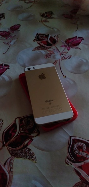 Apple iPhone SE