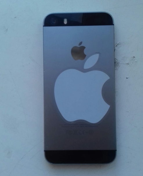 Apple iPhone 5s 16 ГБ