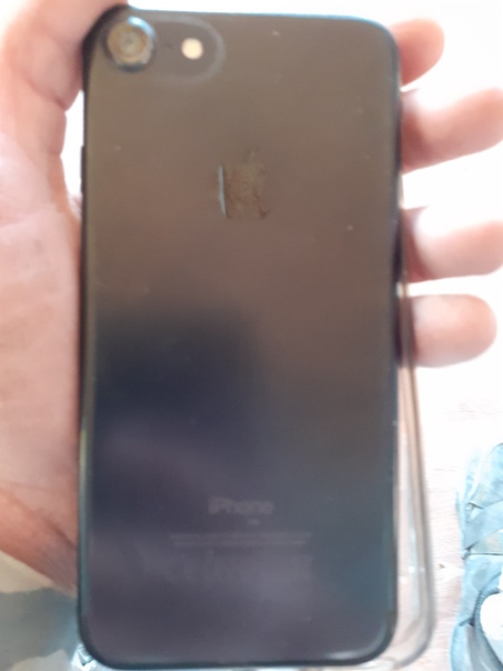 Apple iPhone 7