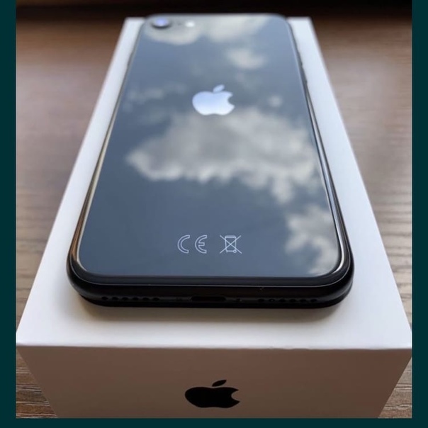 Apple iPhone SE (2020) 64 ГБ