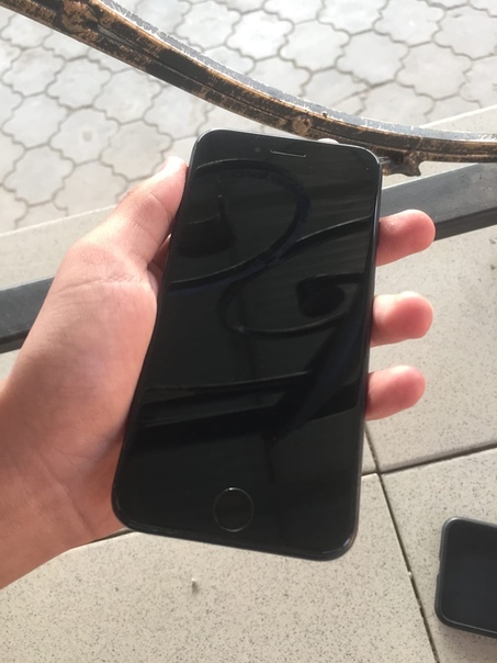 Apple iPhone 7