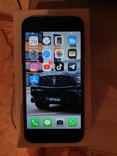 Apple iPhone 7