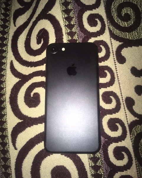 Apple iPhone 7