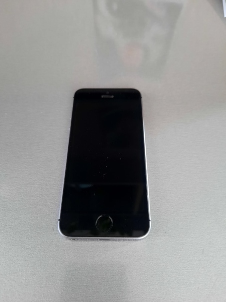 Apple iPhone SE 16 ГБ