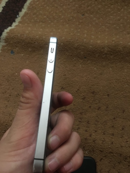 Apple iPhone SE