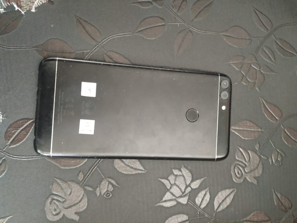 Huawei P Smart 32 ГБ