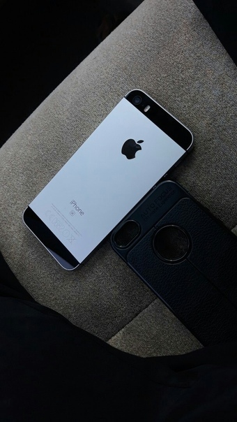 Apple iPhone SE