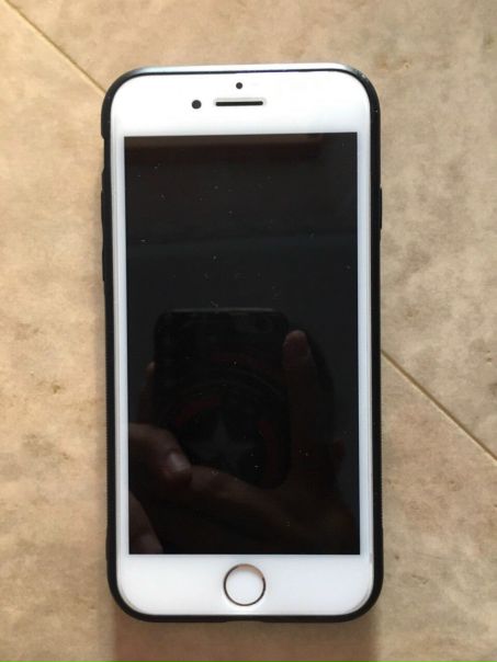 Apple iPhone 7