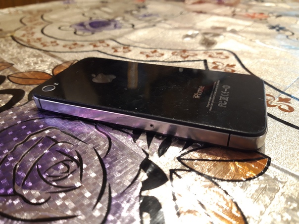 Apple iPhone 4S