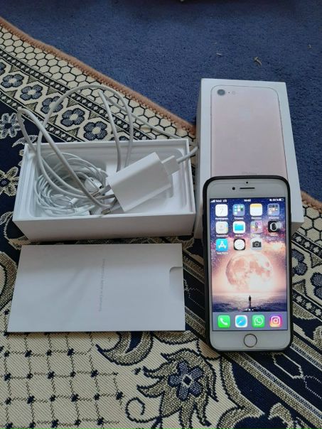 Apple iPhone 7
