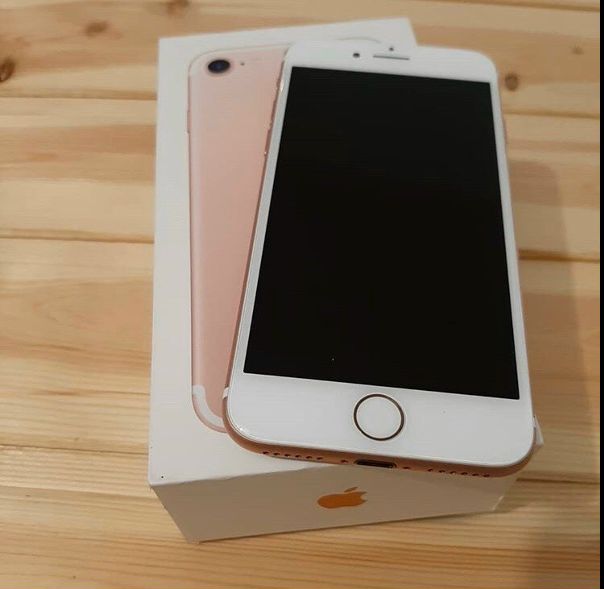 Apple iPhone 7