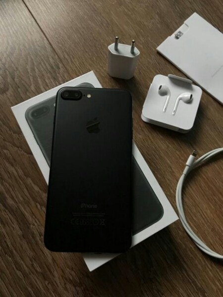 Apple iPhone 7