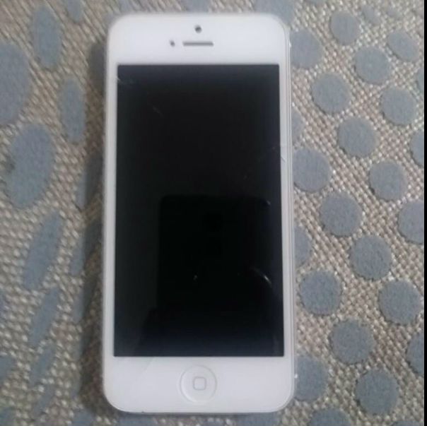 Apple iPhone 5