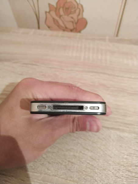 Apple iPhone 4S