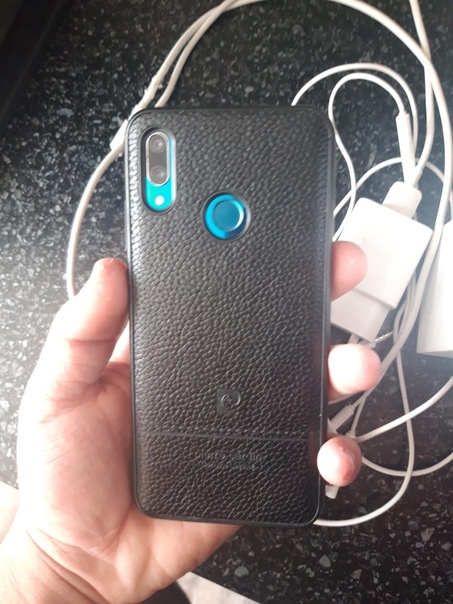 Huawei P smart 2019 3/32 ГБ