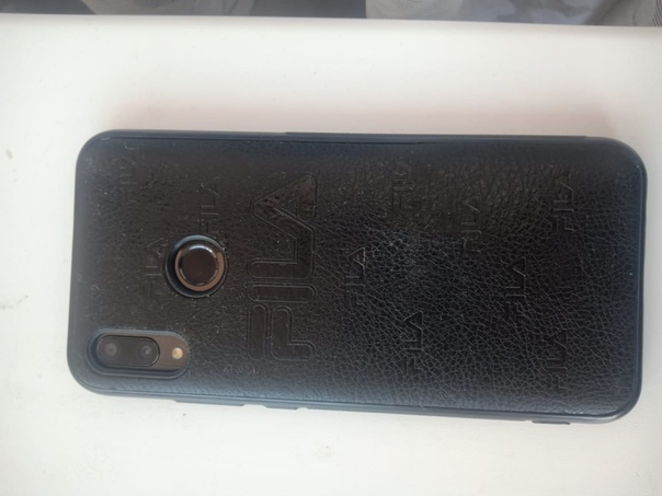 Huawei P smart 2019 3/32 ГБ