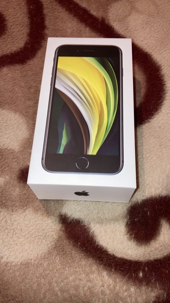 Apple iPhone SE (2020)