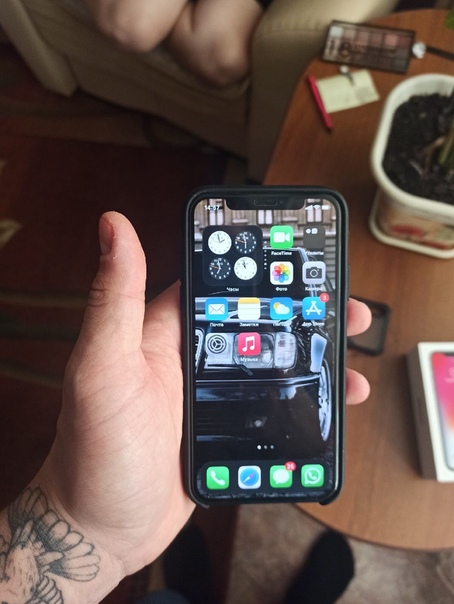 Apple iPhone X 64 ГБ